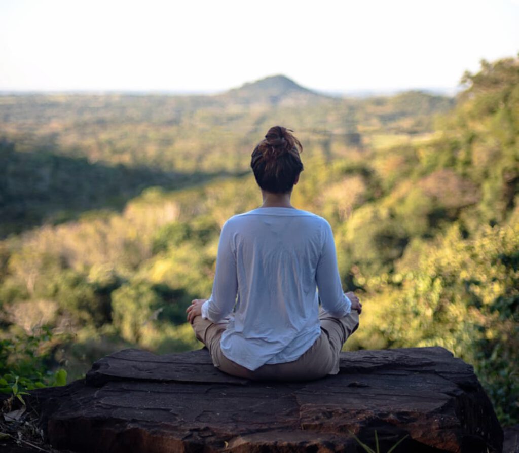 Sandra Ullrich beim Yoga im Erzgebirge